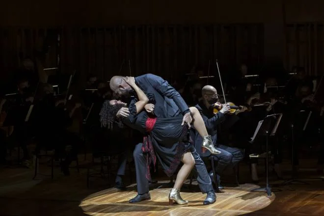 Jean-Fernand Setti, torero magnétique – une prestance qui captive dès son entrée ✨